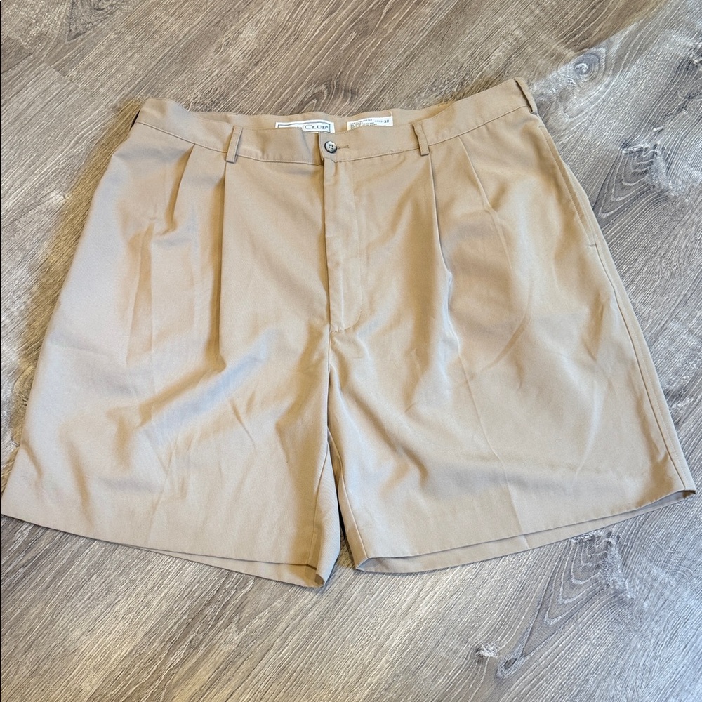 IZOD Club Men's Shorts
